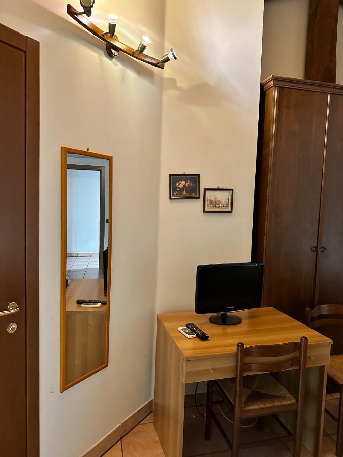 Agriturismo La Rasdora Porto Mantovano Esterno foto